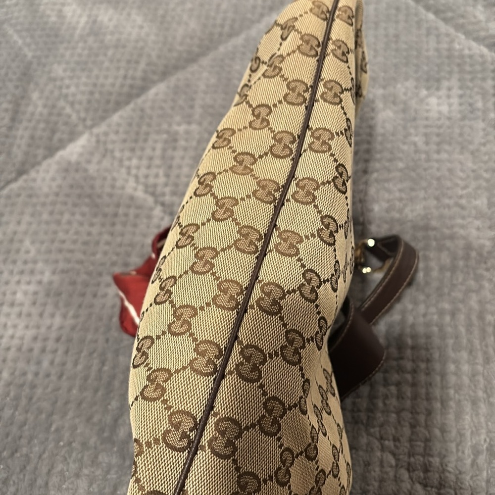 Gucci Beige and Brown Tote Bag with Red Scarf Accent - Picture 8 of 15